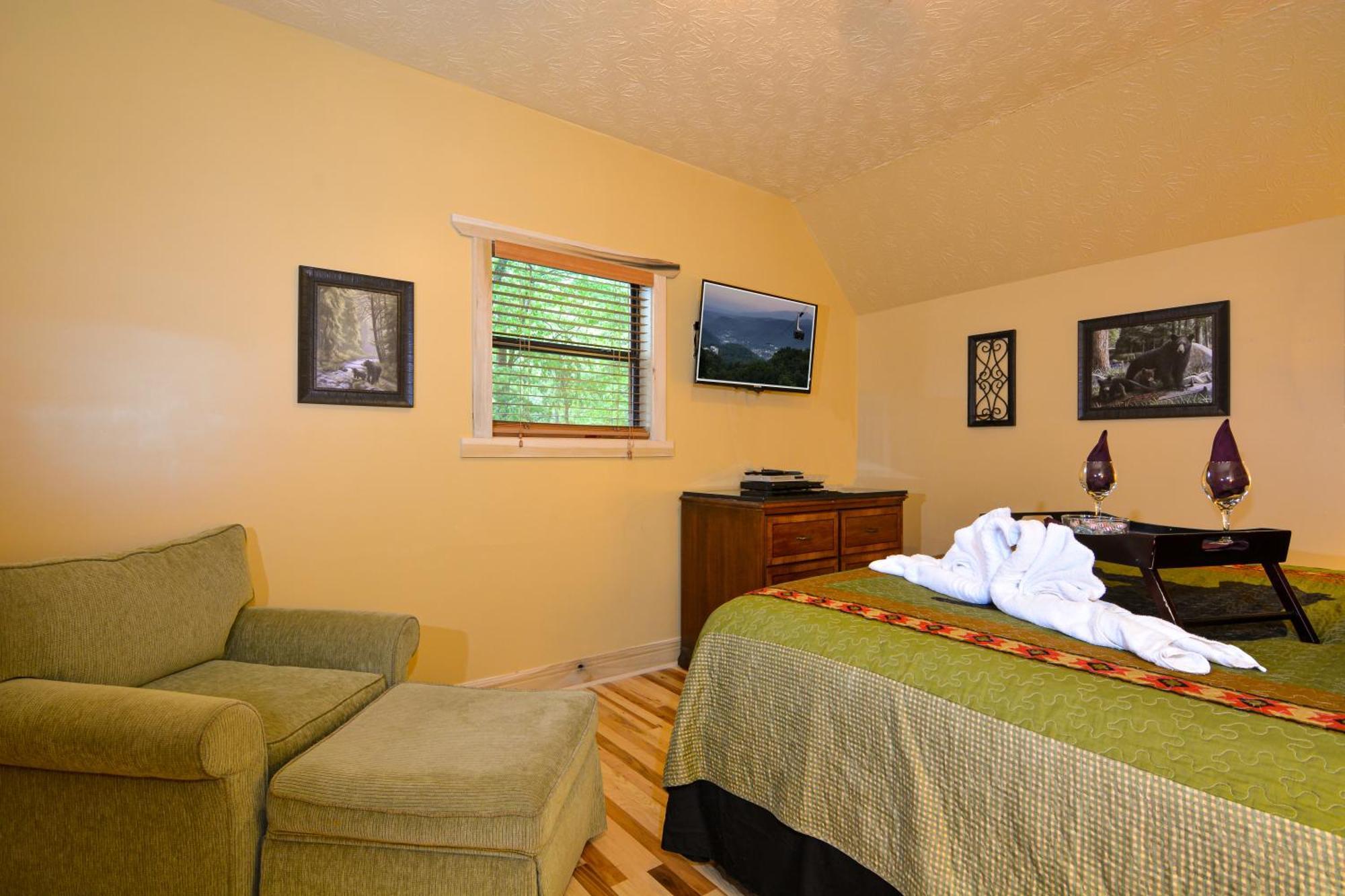 Bear Footin' On The Creek Villa Gatlinburg Bilik gambar