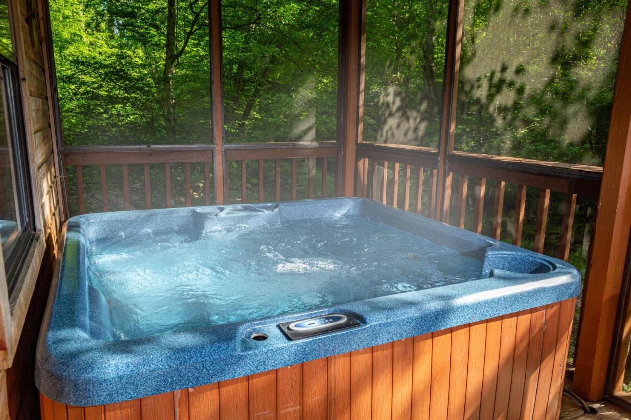 Bear Footin' On The Creek Villa Gatlinburg Luaran gambar
