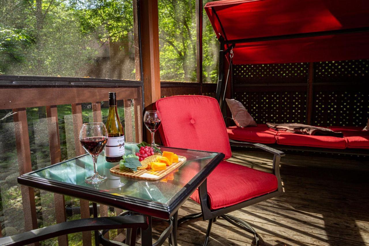 Bear Footin' On The Creek Villa Gatlinburg Luaran gambar